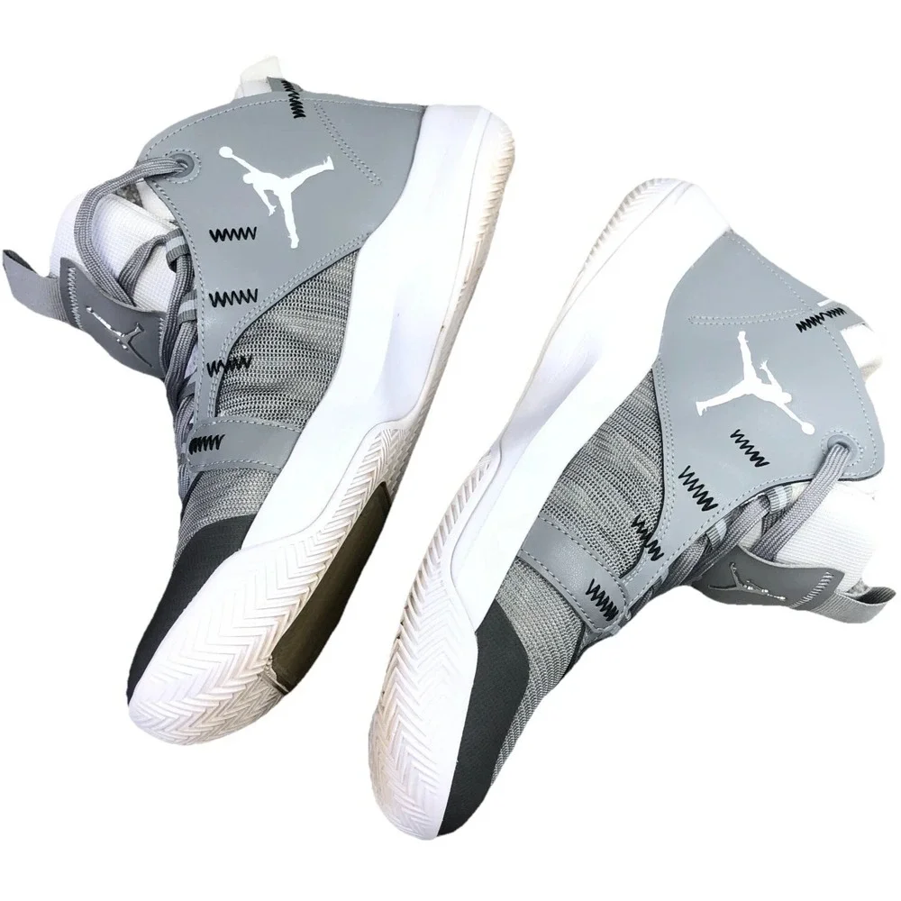 Jordan Jump Man Particle Grey White 2020 Men 11.5‎ BQ3449-002 Nike Sneaker